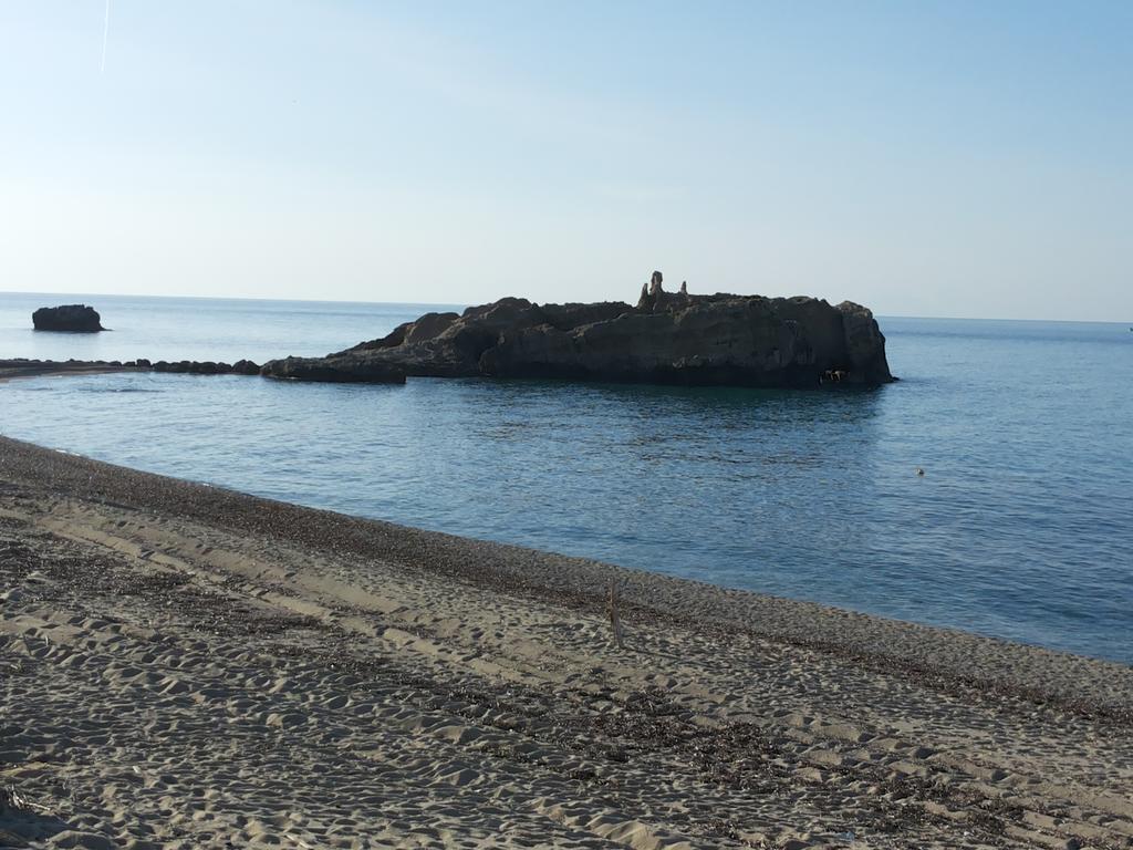 B&B Il Nido Санта Доменика Екстериор снимка